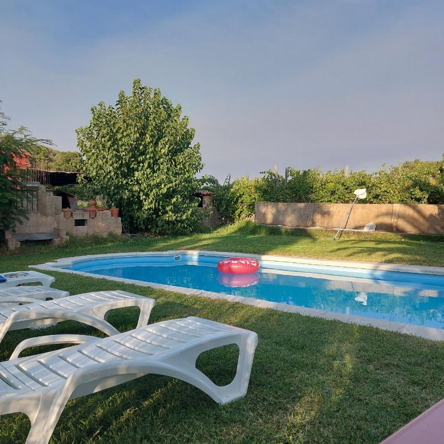 Higueras Y Olivos Villa Канделеда Екстериор снимка